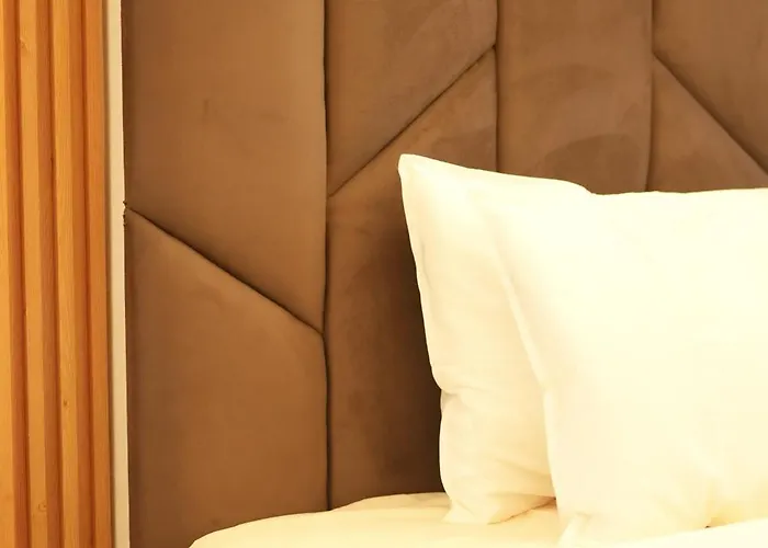 Like Staycation 3 Makati With Amazing View 3* Manila